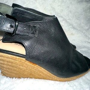 New never been worn excellent condition